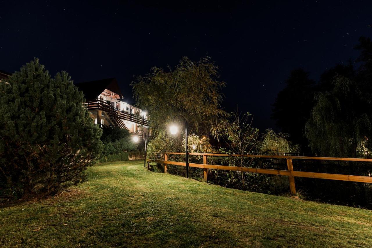 Wypoczynek U Piotra Villa Susiec Kültér fotó