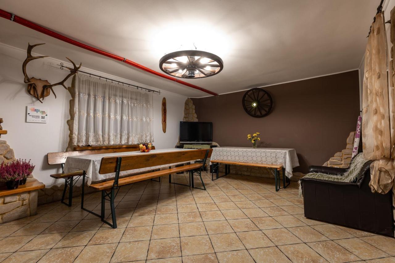 Wypoczynek U Piotra Villa Susiec Kültér fotó